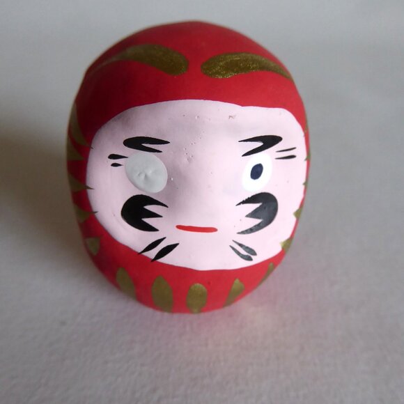 VINTAGE NEW JAPAN JAPANESE 2” CERAMIC GOOD LUCK DARUMA WEIGHTED DOLL - Picture 6 of 7